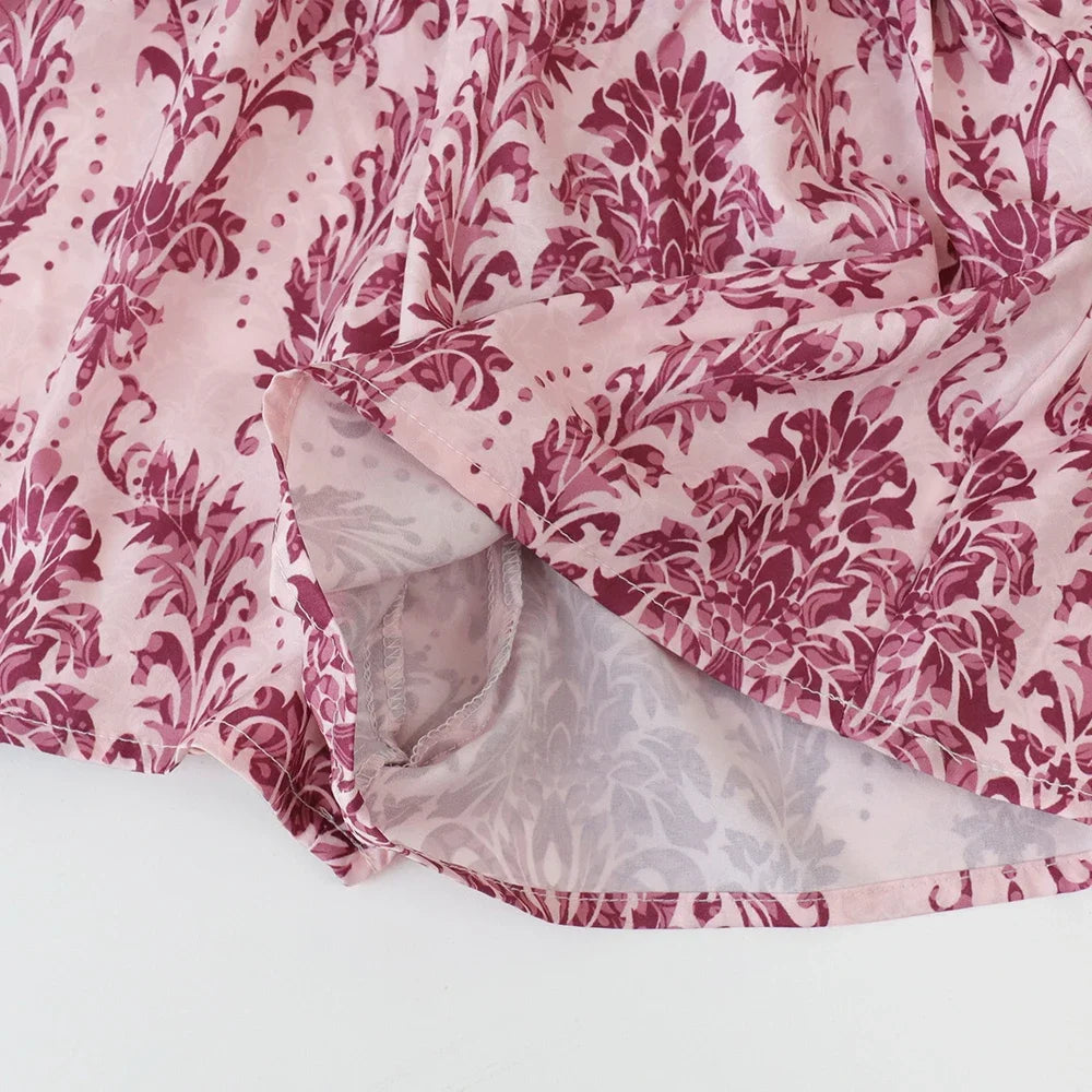 2024 Girls Summer Floral Two-Piece Set – Halterneck Sleeveless Top & Refreshing Shorts | Casual Cotton Blend Outfit for 3–12Y