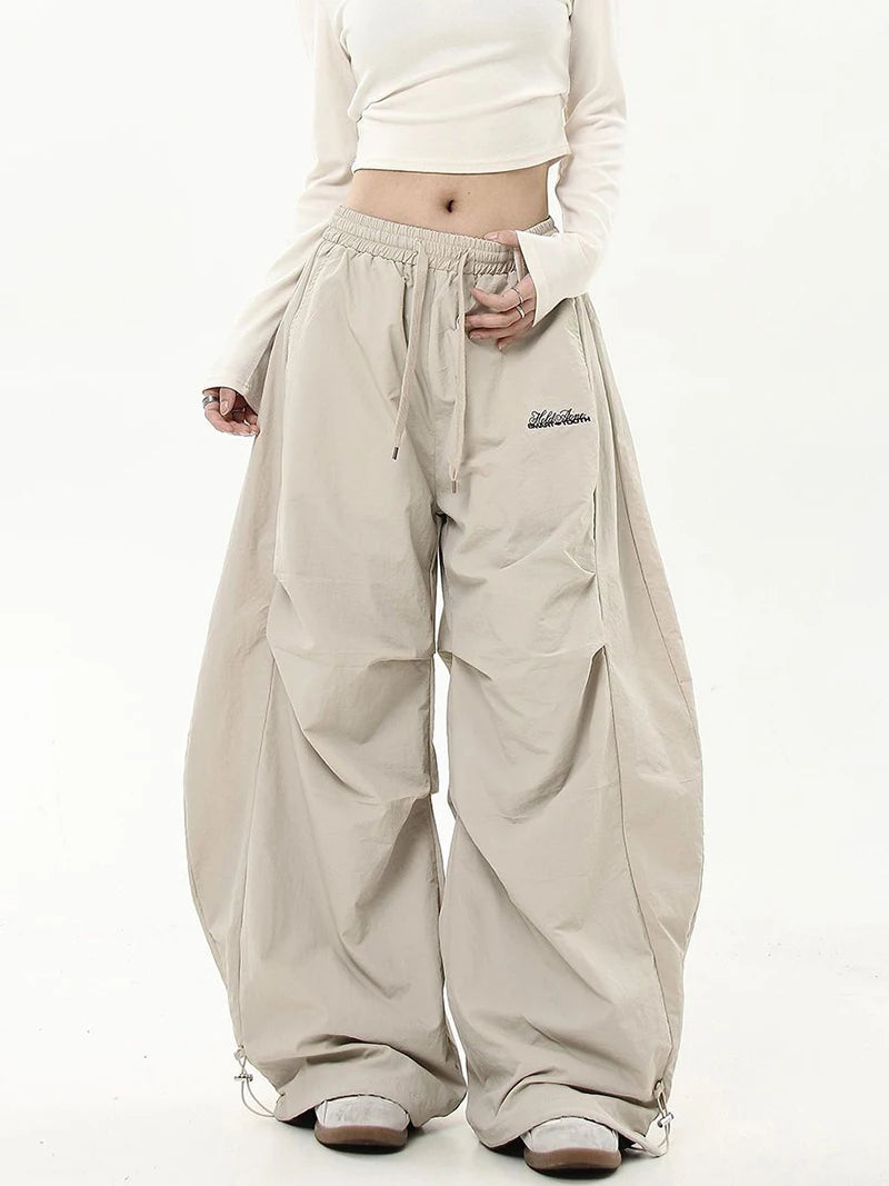 Zoki Letter Hip Hop Cargo Pants Women Streetwear High Waist Y2K Pleated Trousers American Vintage Oversize Loose Bf Casual Pants