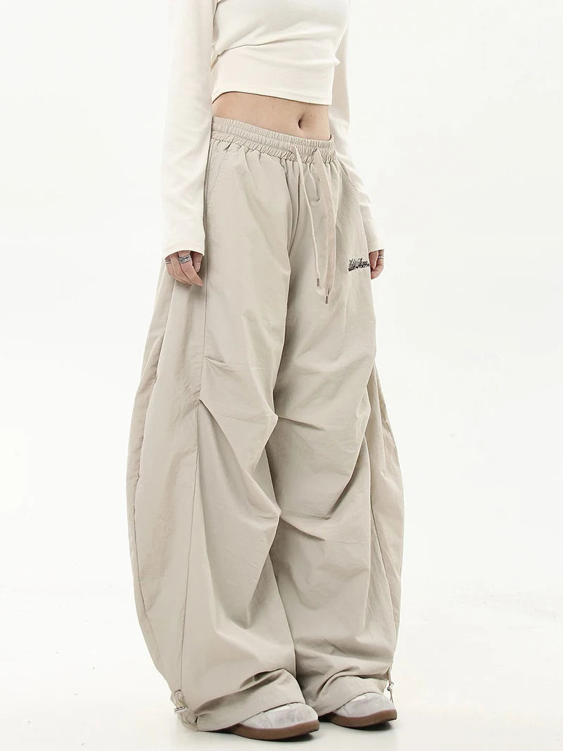 Zoki Letter Hip Hop Cargo Pants Women Streetwear High Waist Y2K Pleated Trousers American Vintage Oversize Loose Bf Casual Pants