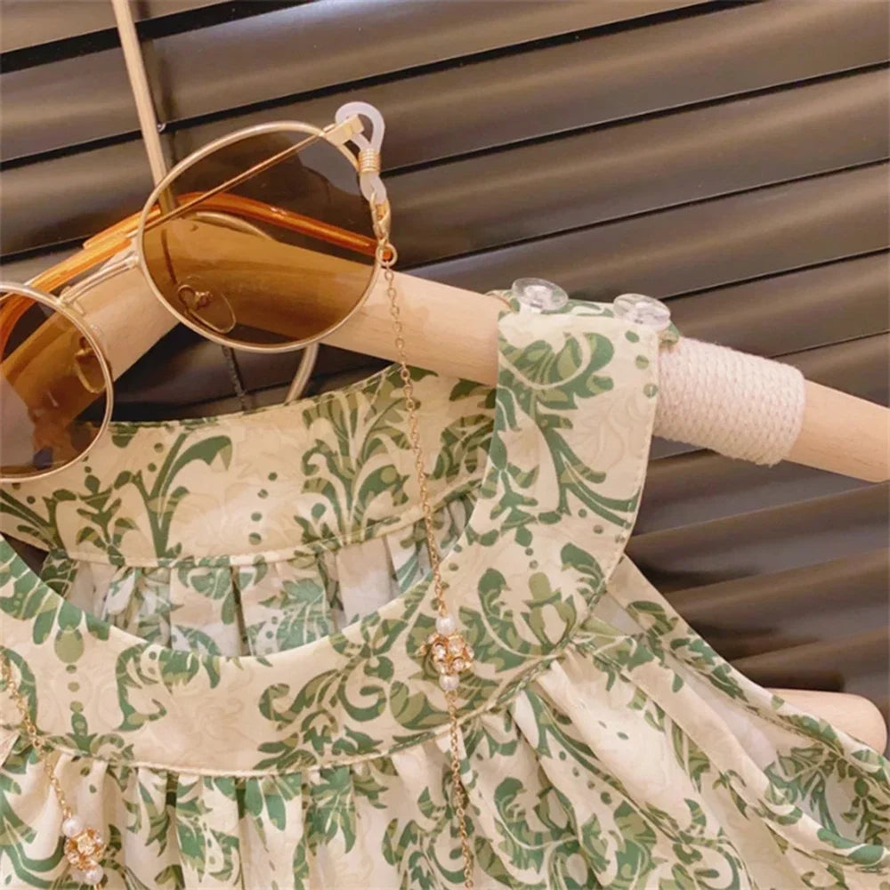 2024 Girls Summer Floral Two-Piece Set – Halterneck Sleeveless Top & Refreshing Shorts | Casual Cotton Blend Outfit for 3–12Y