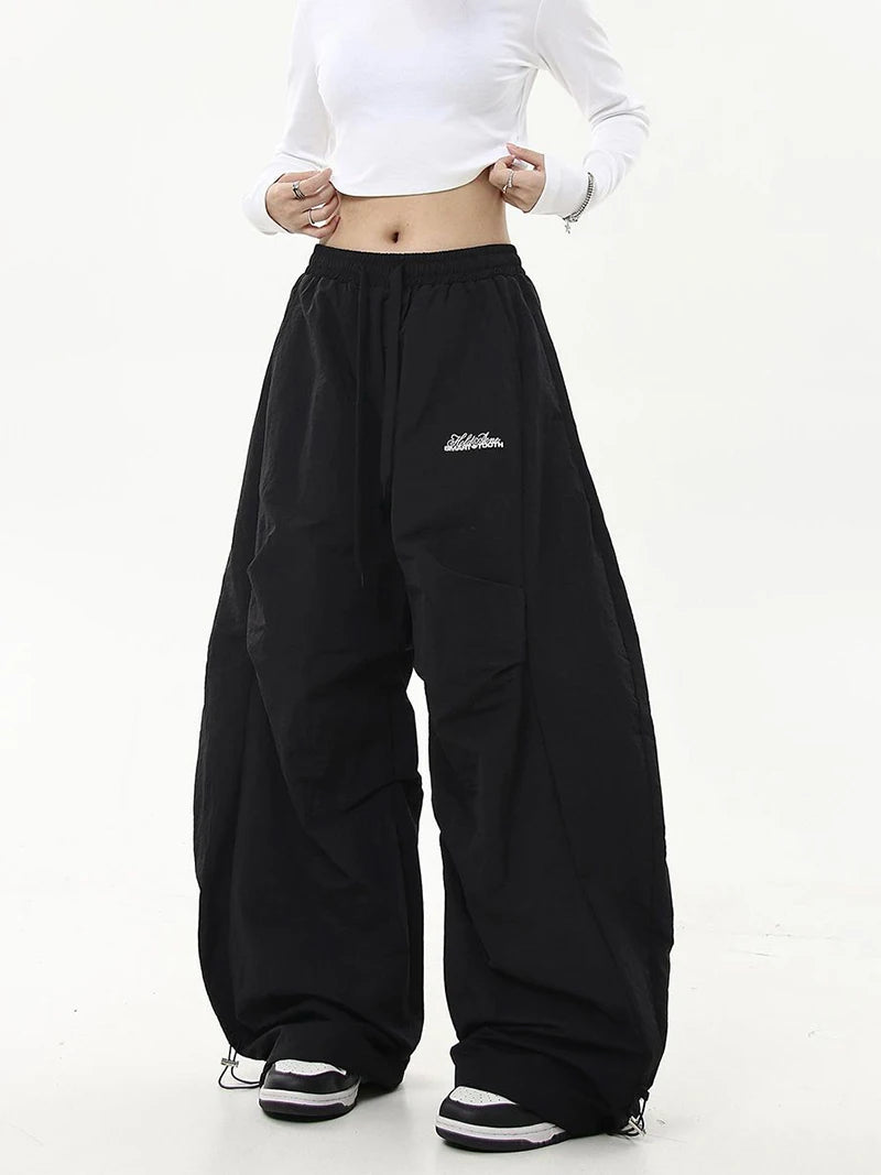 Zoki Letter Hip Hop Cargo Pants Women Streetwear High Waist Y2K Pleated Trousers American Vintage Oversize Loose Bf Casual Pants