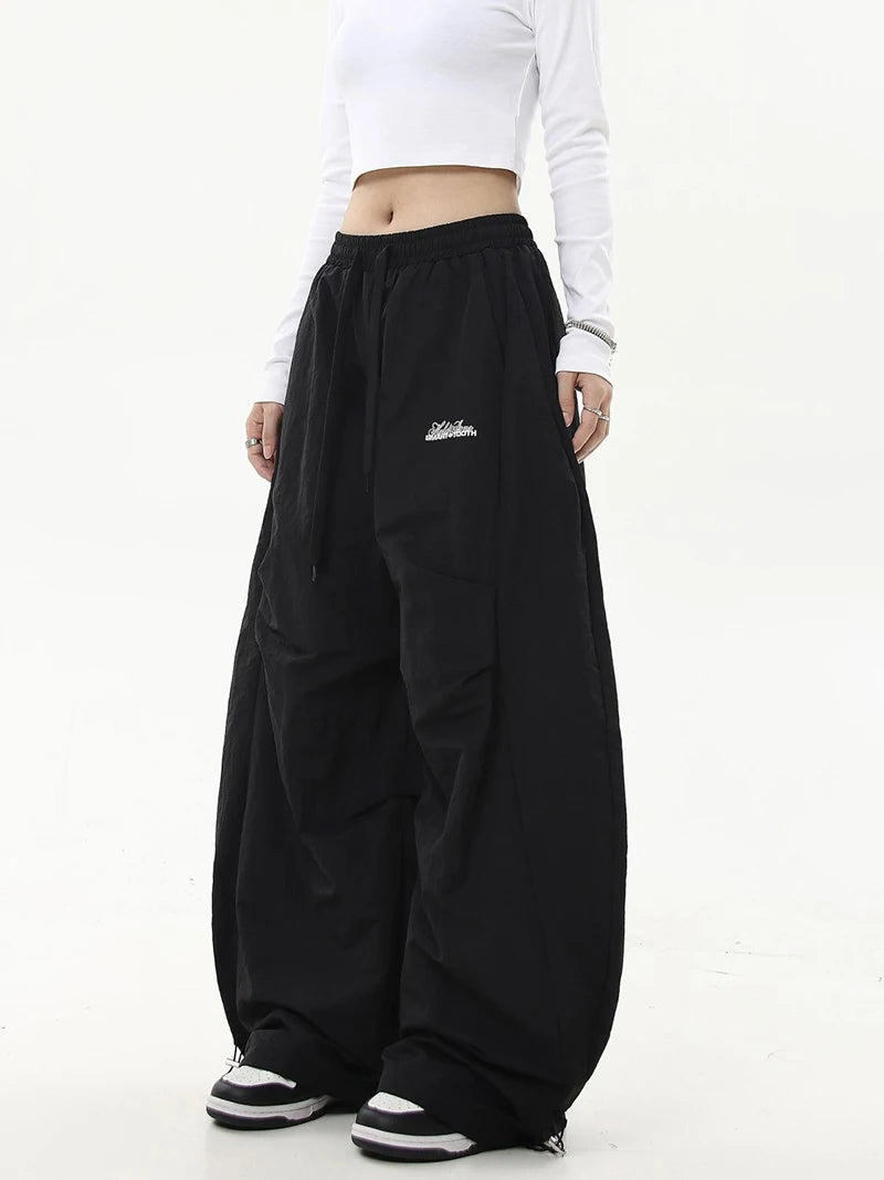 Zoki Letter Hip Hop Cargo Pants Women Streetwear High Waist Y2K Pleated Trousers American Vintage Oversize Loose Bf Casual Pants