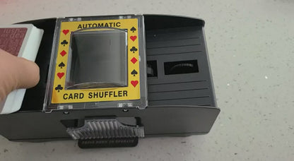 New Automatic Poker Card Shuffler Board Games Battery Operated Playing Cards Shuffle 2 Deck Automatic Hand Crank